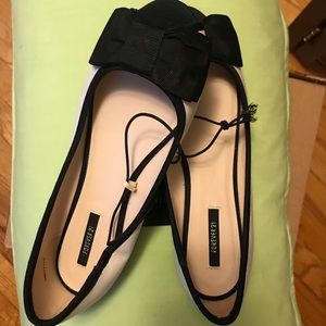 Forever 21 Bow Peep toe flats
